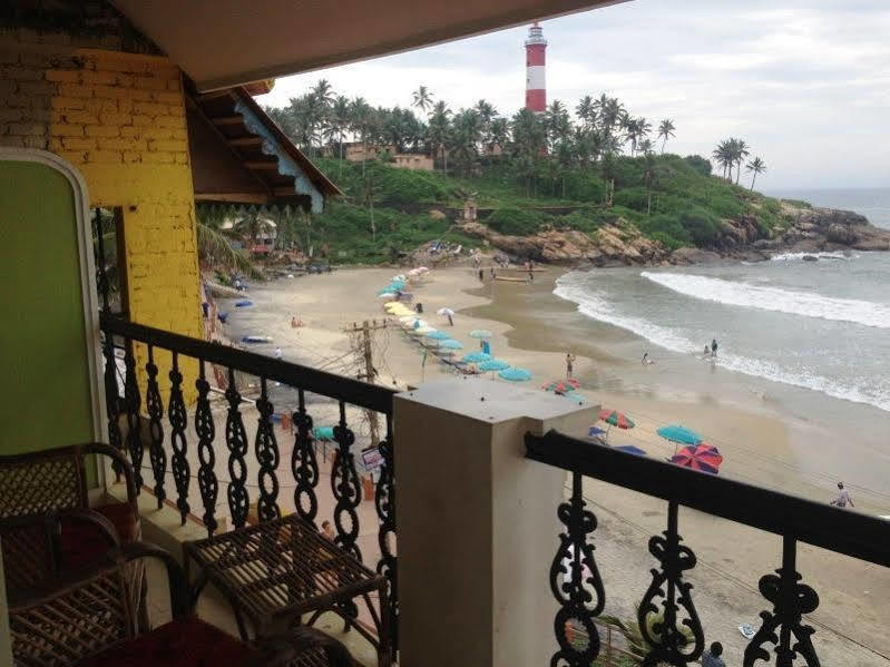 Adam Beach Resort Ковалам Экстерьер фото